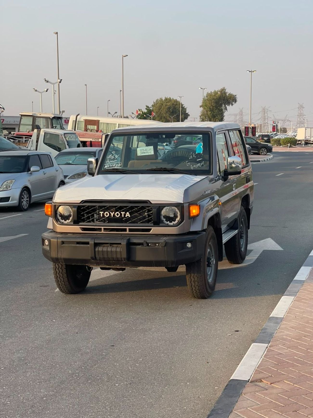 تويوتا لاند كروزر 70 LC 71 HARDTOP 4.0L MT