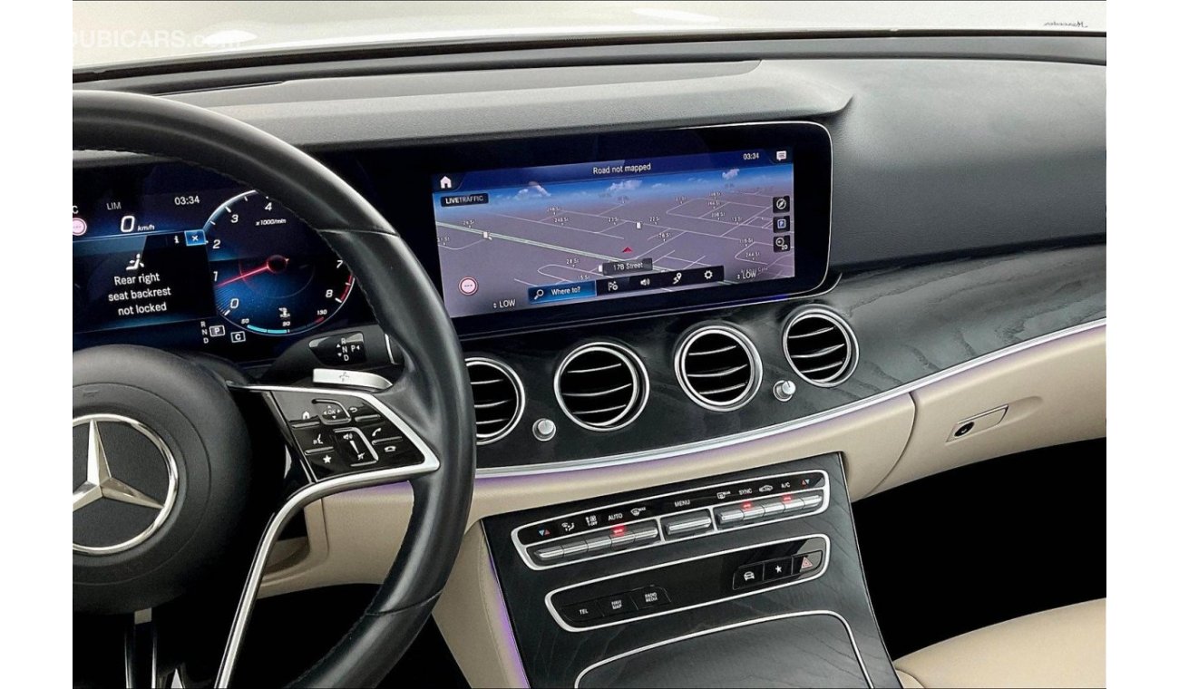 مرسيدس بنز E300 Premium (AMG Line)