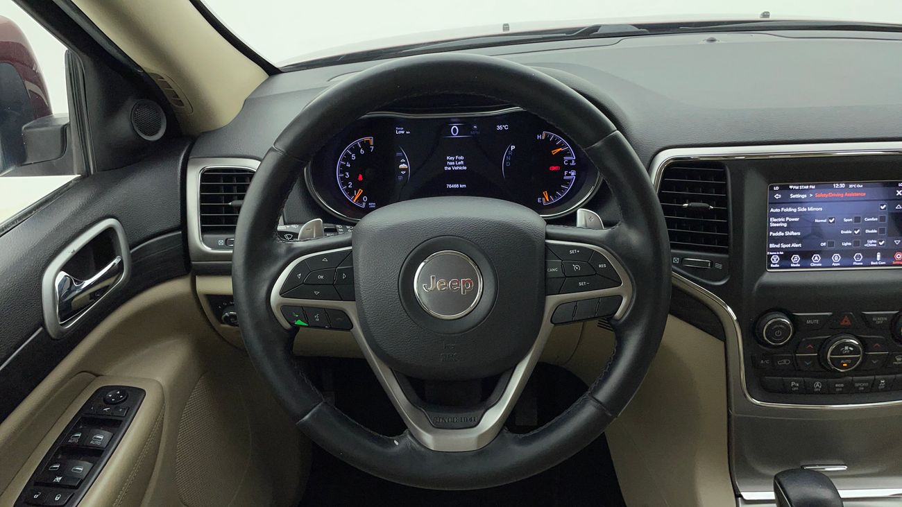 جيب جراند شيروكي LAREDO 3.6 | بدون دفعة مقدمة | اختبار القيادة في المنزل