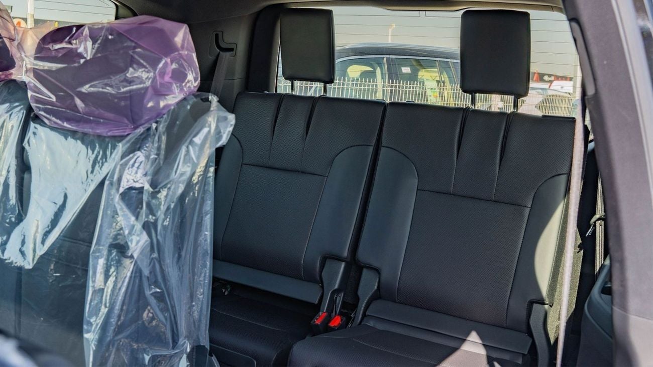 Toyota Land Cruiser 2025 Toyota Land Cruiser 300 GXR 3.3L Twin Turbo Diesel AT (Black)