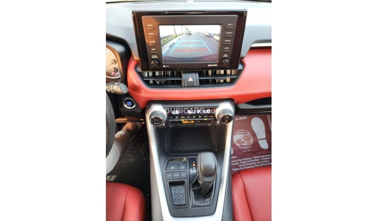 تويوتا راف ٤ XLE