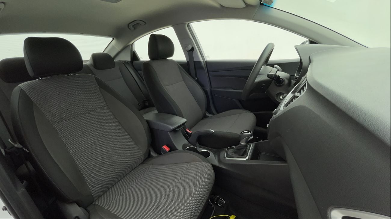 Hyundai Accent SMART 1.6 | Zero Down Payment | Home Test Drive