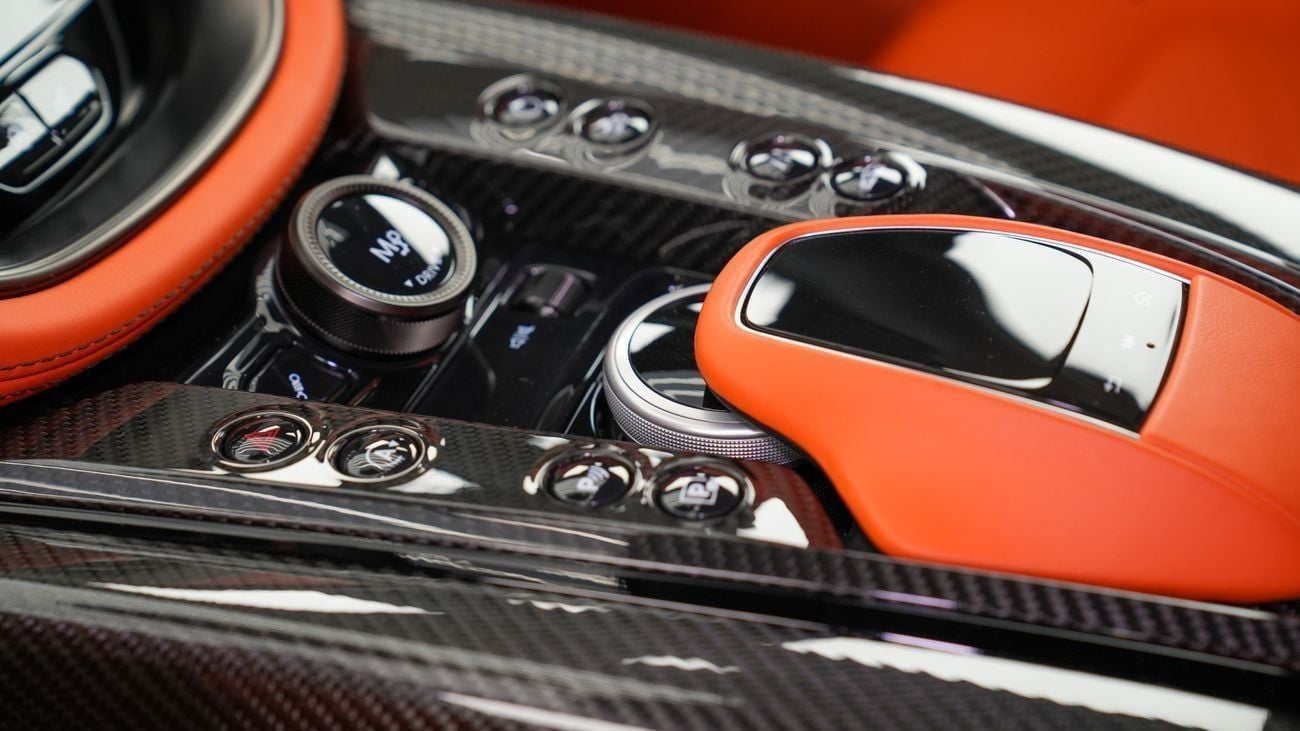 Aston Martin DBX Aston Martin DBX 707 – 2023 | Ultra-High-Performance Super SUV