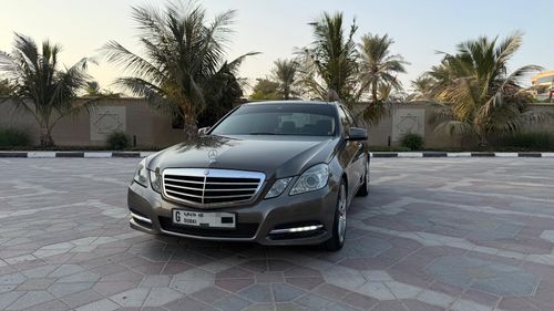 مرسيدس بنز E300