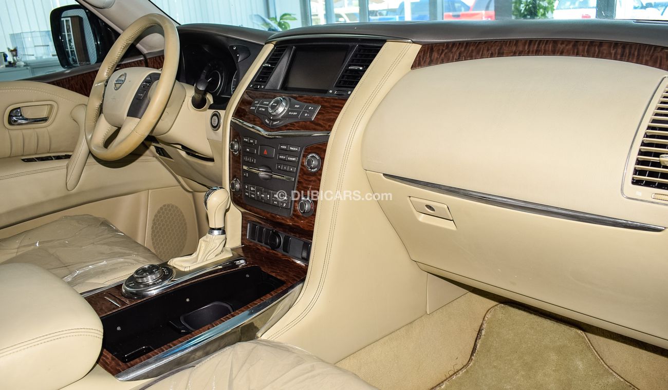 Nissan Patrol SE With Platinum kit