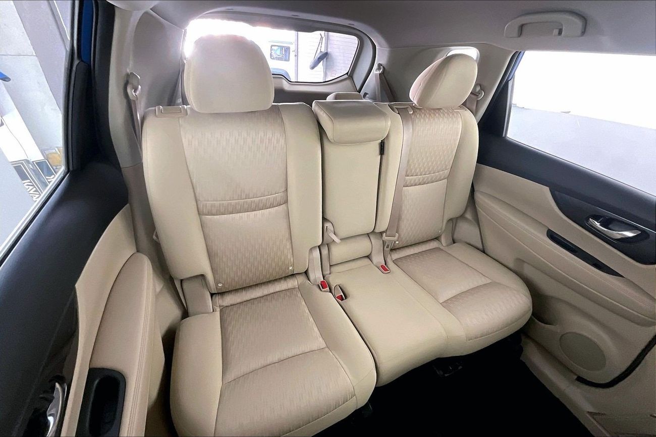 نيسان إكس تريل S 7-Seats | شامل الضمان | 0 ﺪﻔﻋﺓ ﺃﻮﻟﻯ