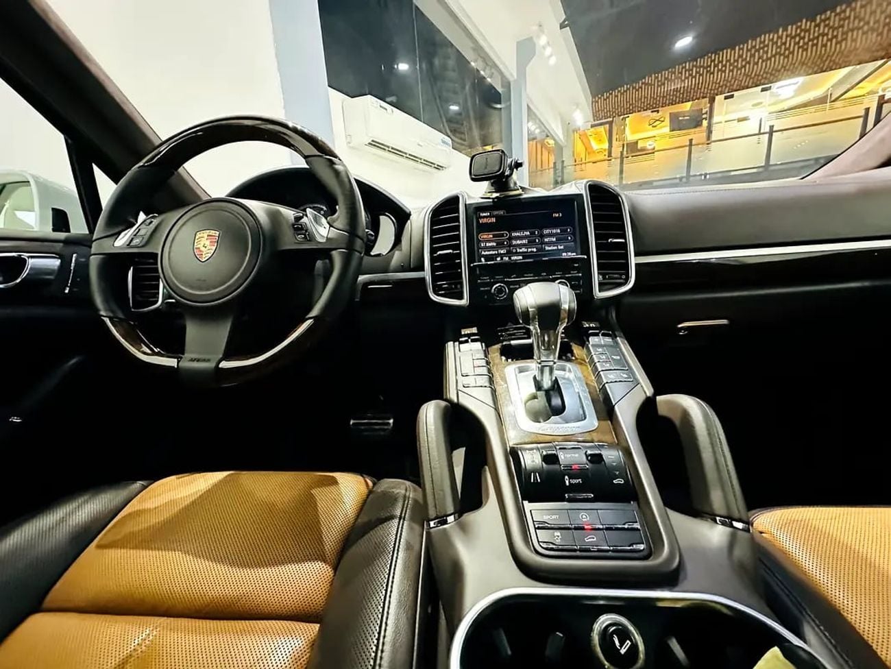 Porsche Cayenne TURBO