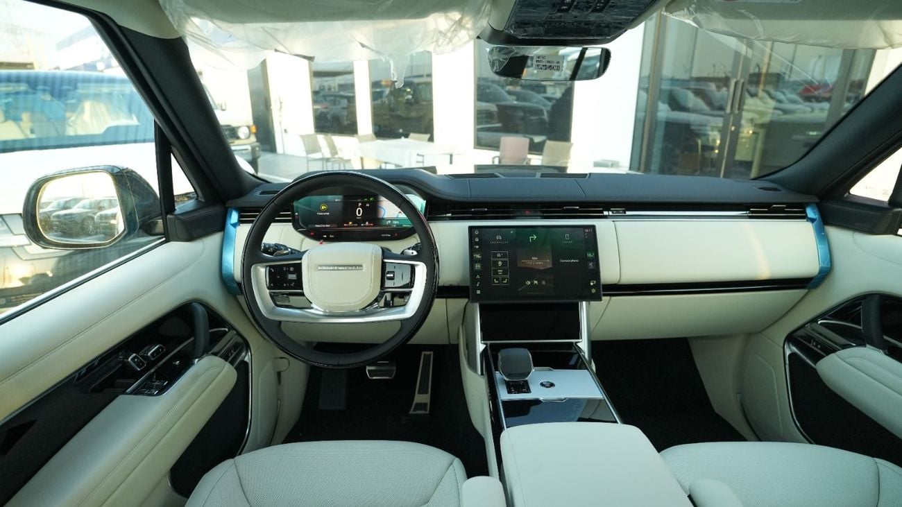 Land Rover Range Rover HSE P400 3.0L V6 Black 2026 MY Export Only