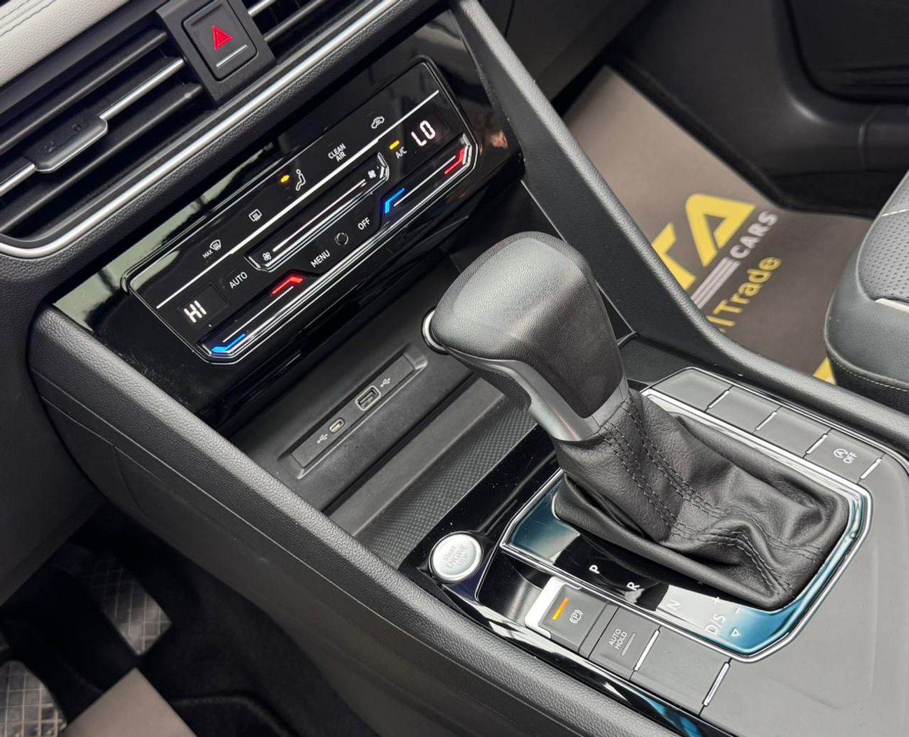 Volkswagen Tiguan 2023 Volkswagen Tiguan L 300 TSI, 1 Year Warranty, Excellent Condition