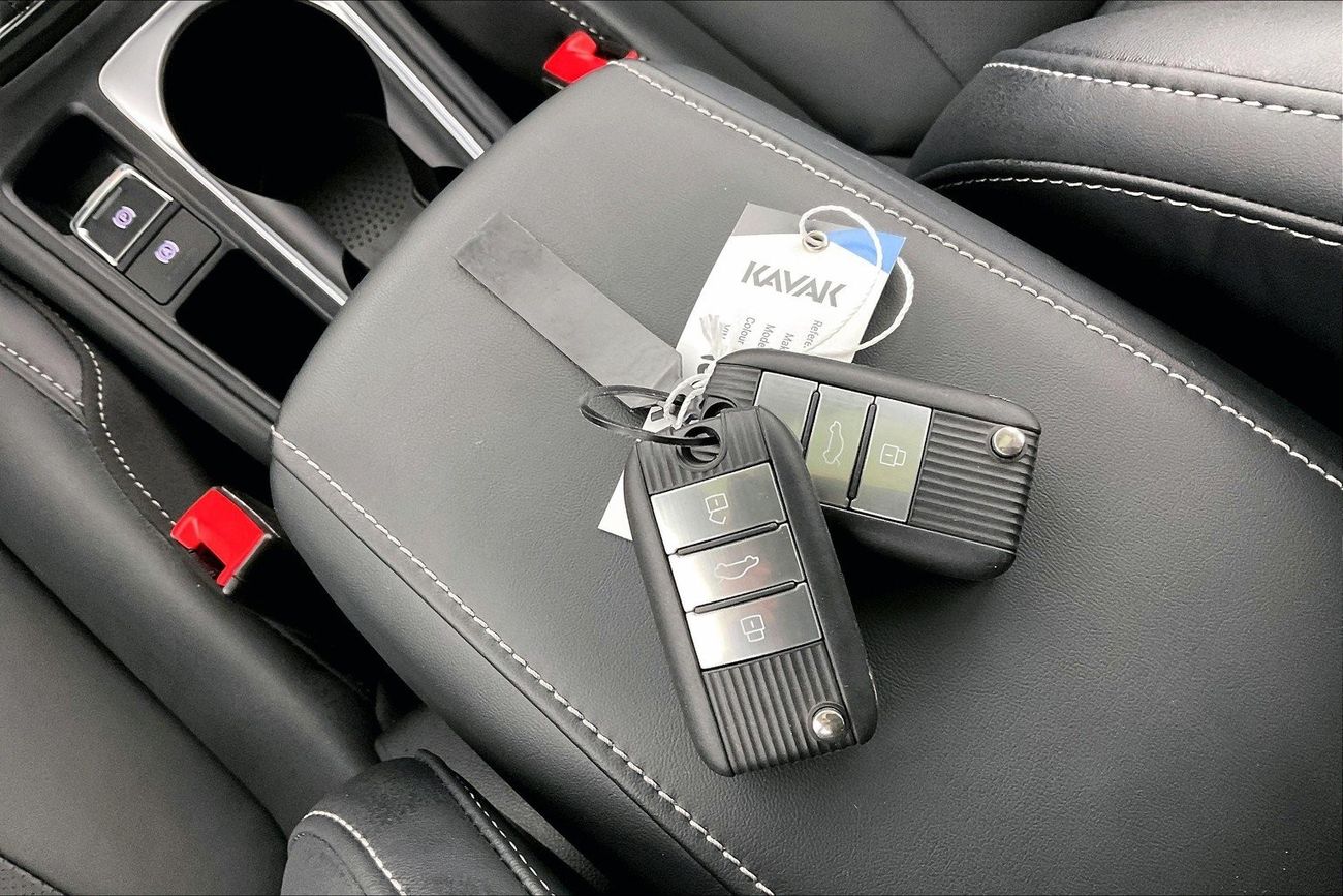 Volkswagen Passat Highline| 1 year free warranty | Exclusive Eid offer