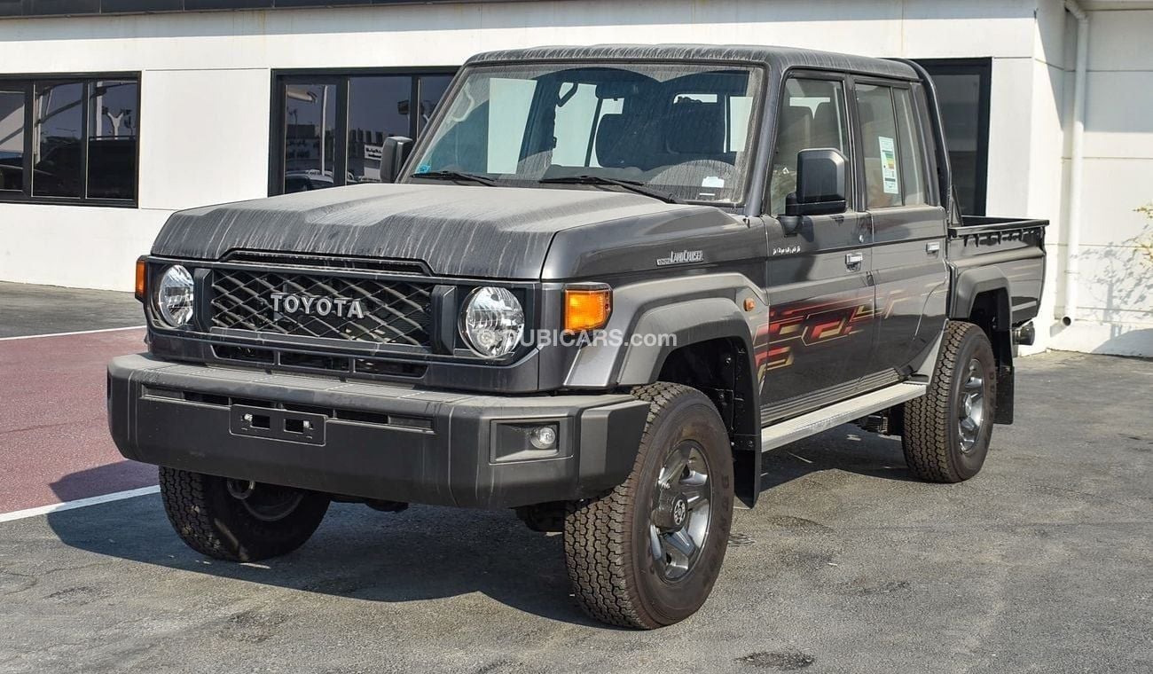 Toyota Land Cruiser 70 HT VXR D/C AT 4.0