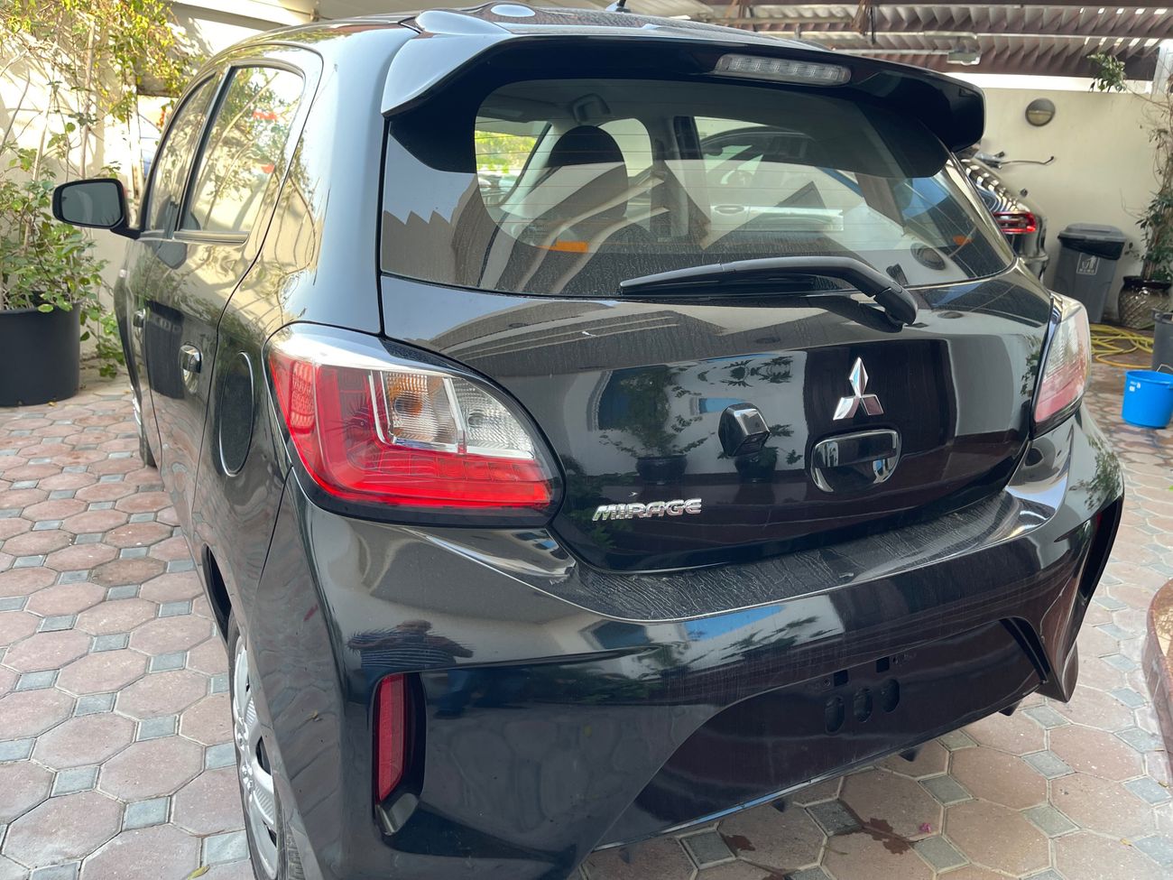 Mitsubishi Mirage GLX Base 1.2L