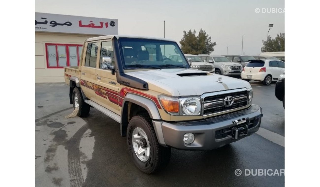 تويوتا لاند كروزر بيك آب Diesel 4.5 Full options 4X4