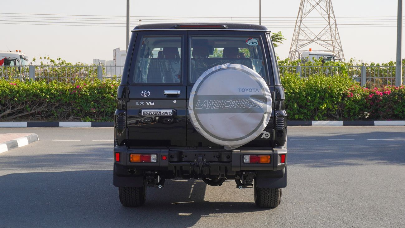 Toyota Land Cruiser 70 LX 4.0L V6 A/T