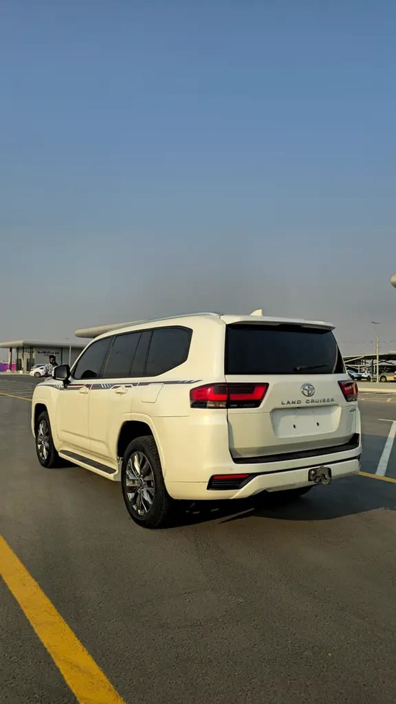 Toyota Land Cruiser GXR GCC Specs