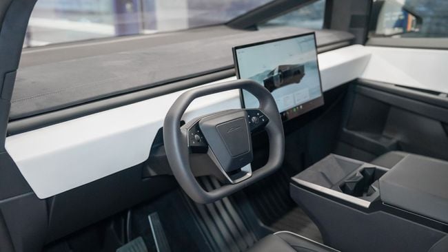 Tesla Cybertruck FOUNDATION SERIES CYBERBEAST, миниатюра 22