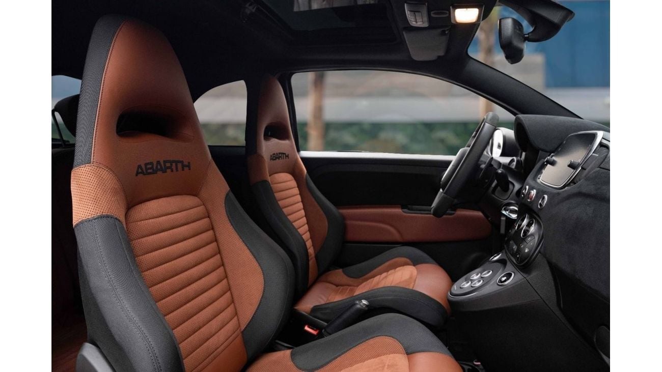 Abarth 595 Competizione | 1,567 P.M  | 0% Downpayment | Full Agency Service History!