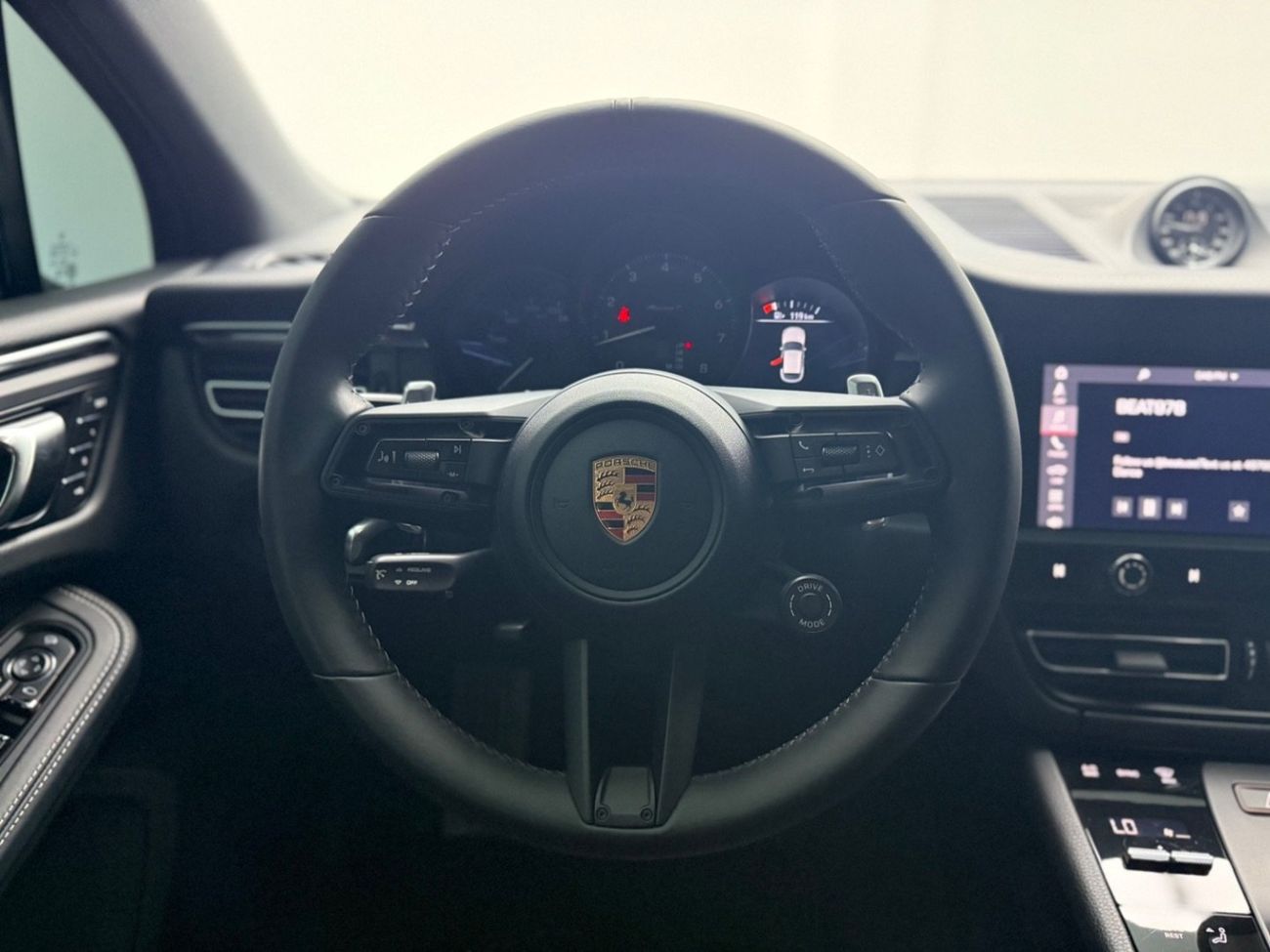 Porsche Macan 2024 Porsche Macan T, 2026 Porsche Warranty, Full Service History, Low KMs, GCC