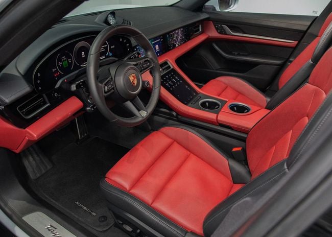 Porsche Taycan 4S, миниатюра 30