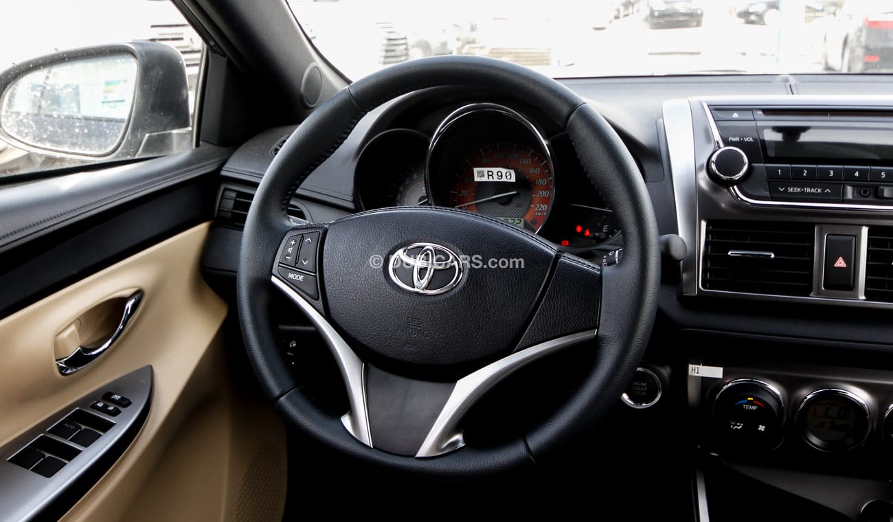 Toyota Yaris 1.5 G