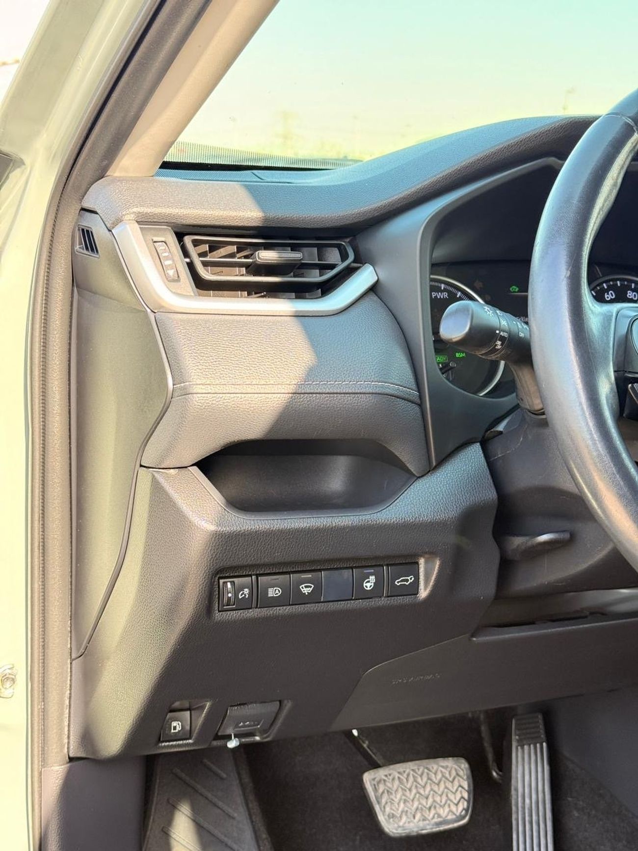 Toyota RAV4 XLE 2.5L