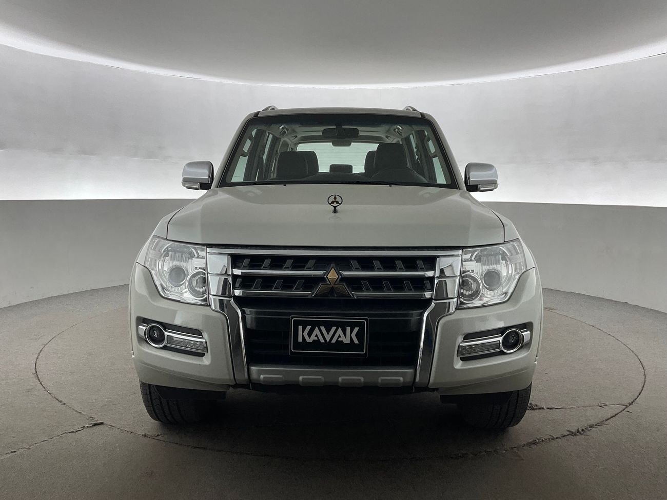 Mitsubishi Pajero GLS Highline | National Day Celebration | Guaranteed Warranty | 0 Down Payment