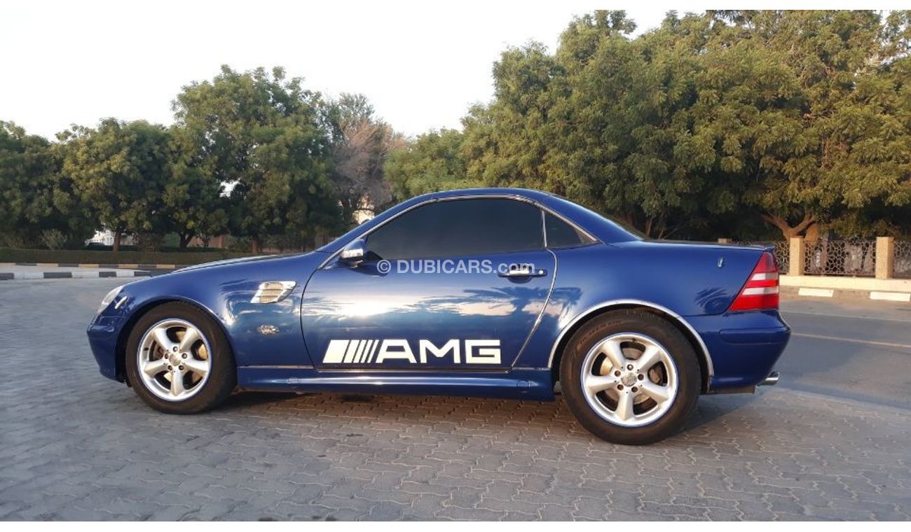 Mercedes-Benz SLK 320 2004 Low mileage Full options Clean car excellent condition