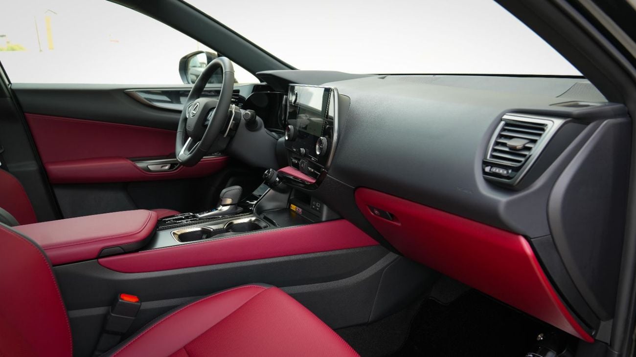 Lexus NX 350h PREMIER 2026!! GCC CAR
