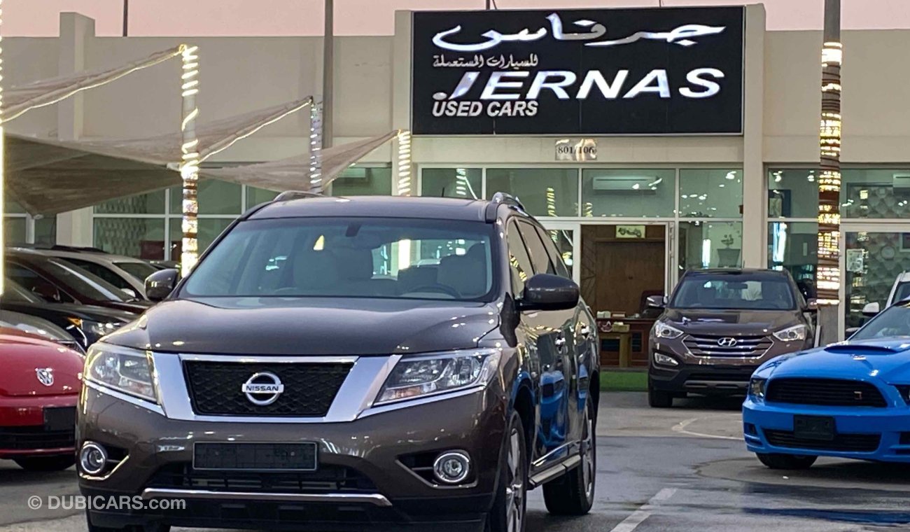 Nissan Pathfinder ‏خليجي Full option