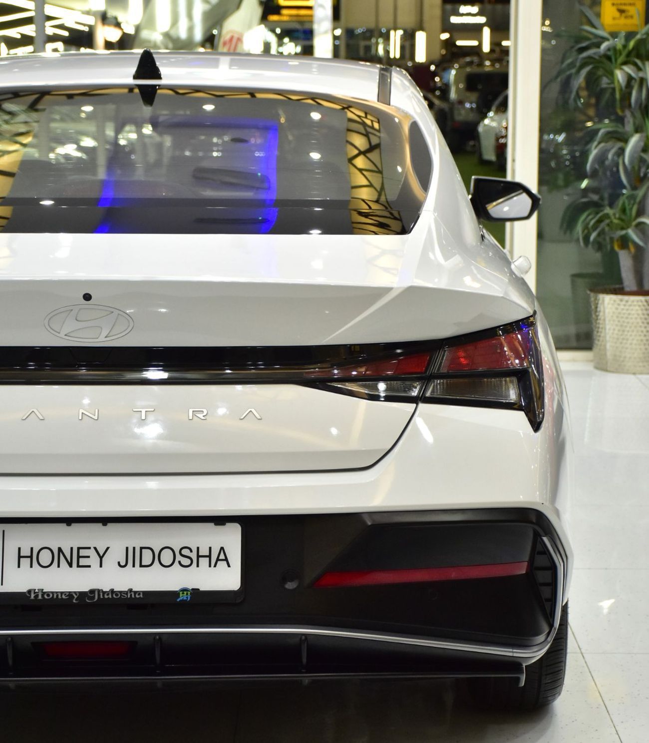 هيونداي إلانترا EXCELLENT DEAL for our Hyundai Elantra ( 2024 Model ) in White Color Chinese Specs