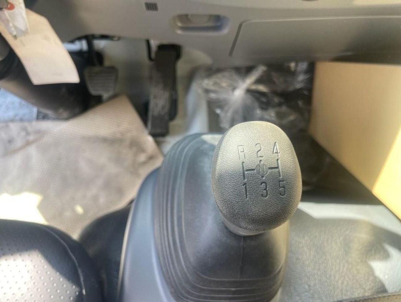 إيسوزو NMR Isuzu NMR85E2S Dump Truck 4x2