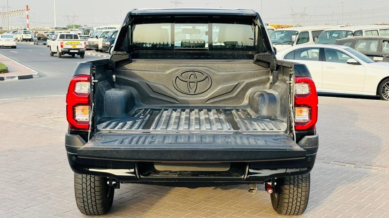 تويوتا هيلوكس ECTAI0058 - 2026 Toyota HIlux GR Sport - 4.0L Petrol Auto Black