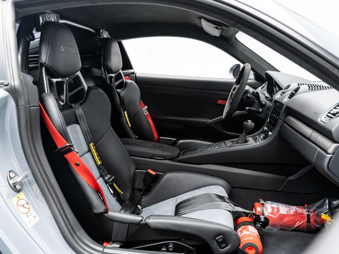 بورش كايمان 718 GT4 RS 4.0L (493 HP) A/T