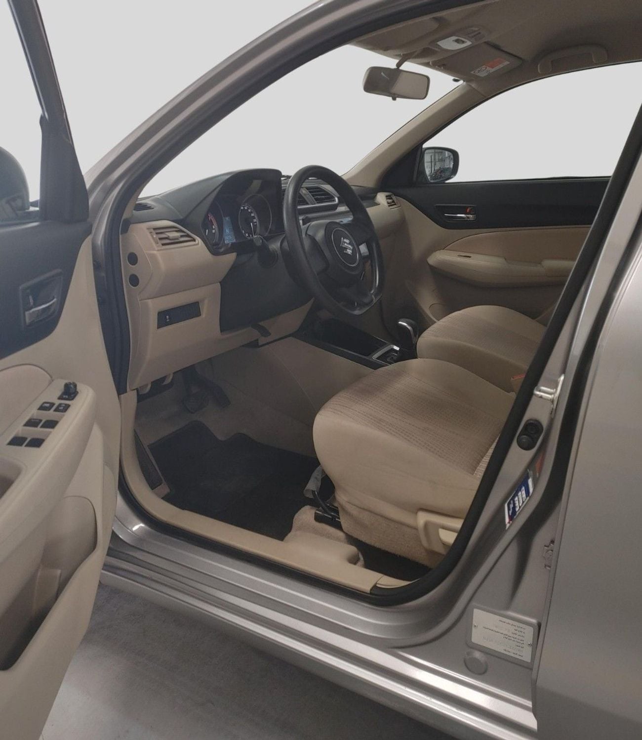 Suzuki Dzire 2023 Suzuki Dzire GL - Free 1 Year/20,000 Km Service Contract /Warranty Until December 2029