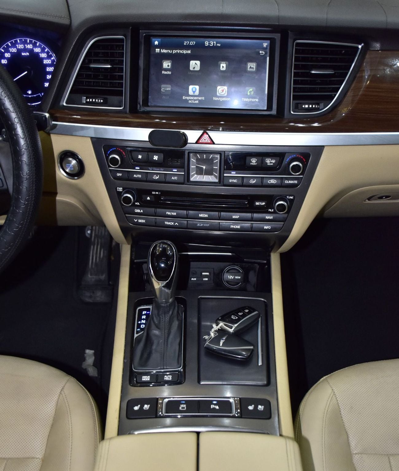 Hyundai Genesis PLATINUM EXCELLENT DEAL for our Hyundai Genesis 3.8 ( 2016 Model ) in White Color GCC Specs