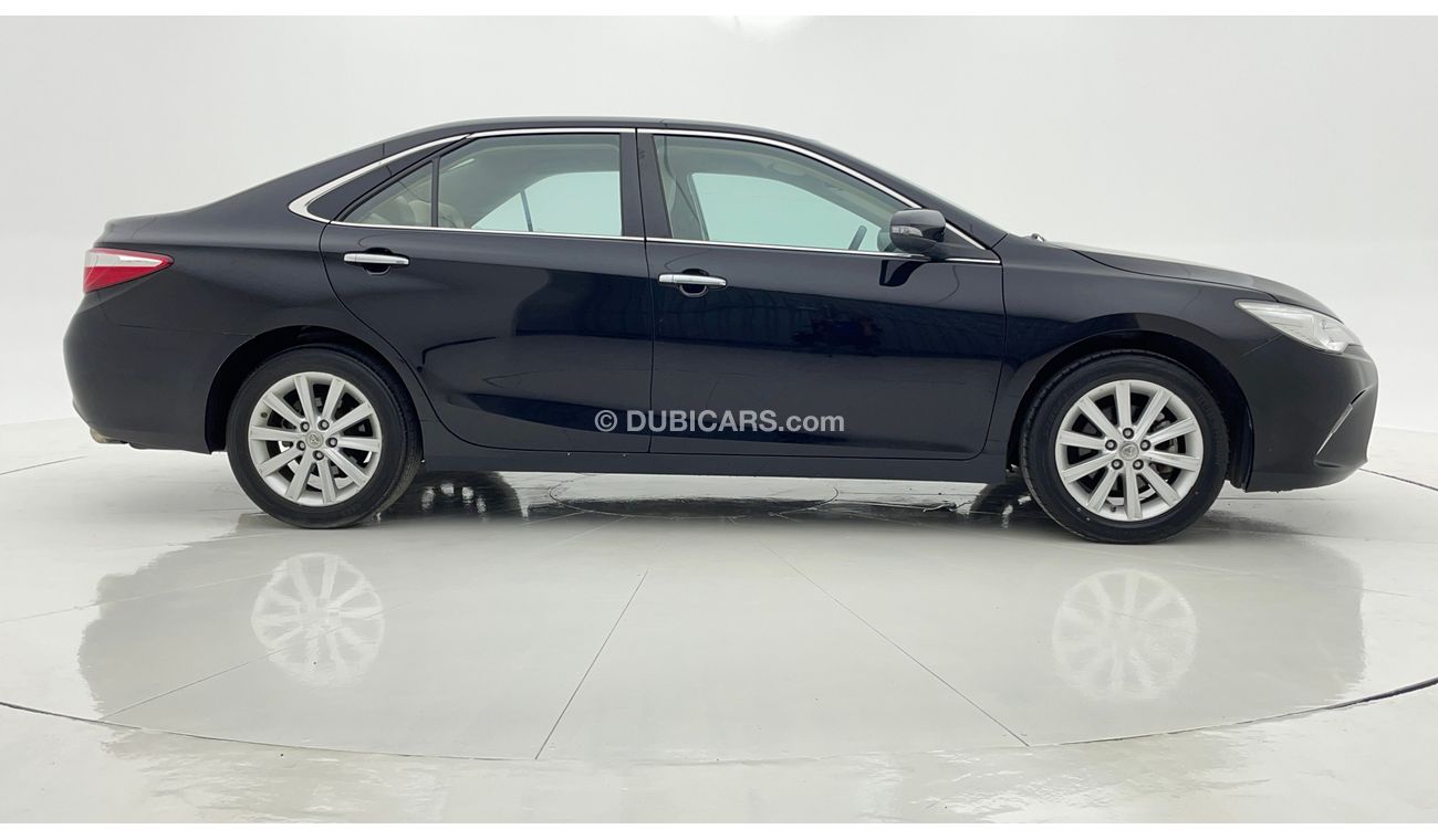 تويوتا كامري PLATINUM 2.5 | بدون دفعة مقدمة | اختبار قيادة مجاني للمنزل