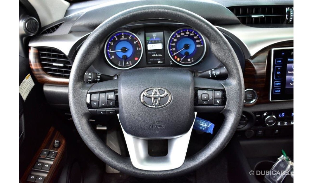 Toyota Hilux v6 petrol full option