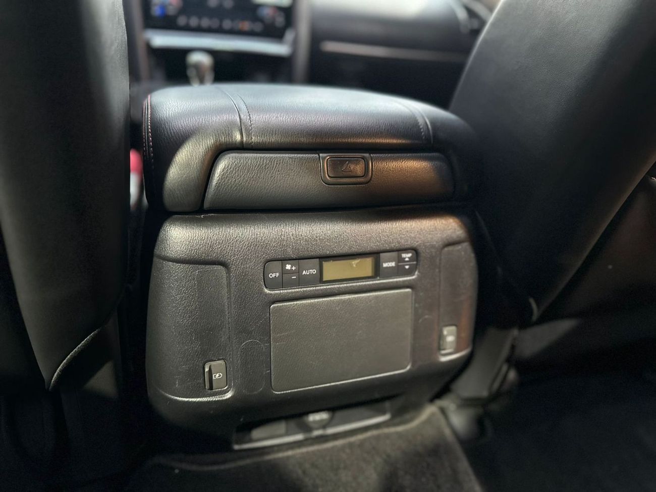 Nissan Patrol LE Platinum 5.6L