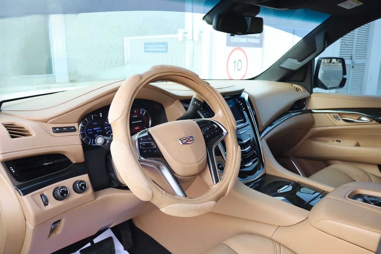 كاديلاك إسكالاد Platinum 6.2L