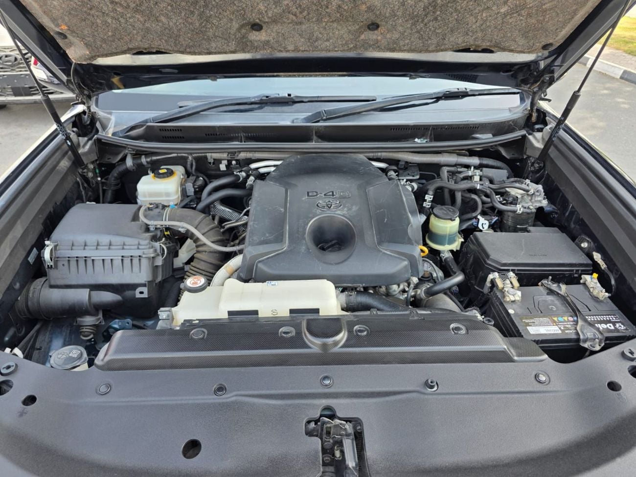 تويوتا برادو PRADO DIESEL 2800 CC RIGHT HAND DRIVE ONLY FOR EXPORT