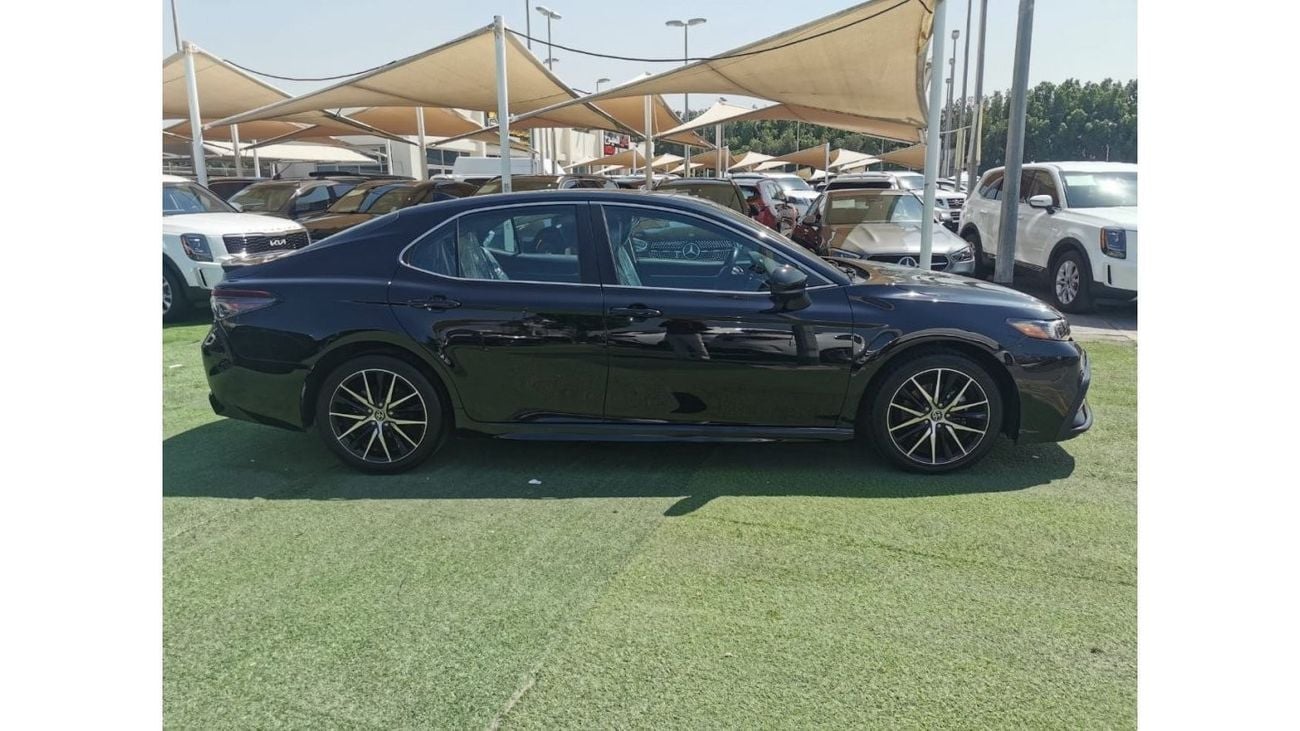 Toyota Camry 2021 Toyota Camry SE (XV70), 4dr sedan, 2.5L 4cyl Petrol, Automatic, Front Wheel Drive