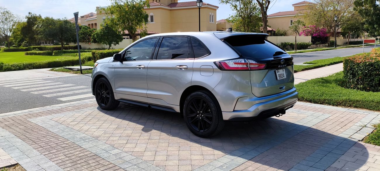 فورد إدج ST-Line AWD