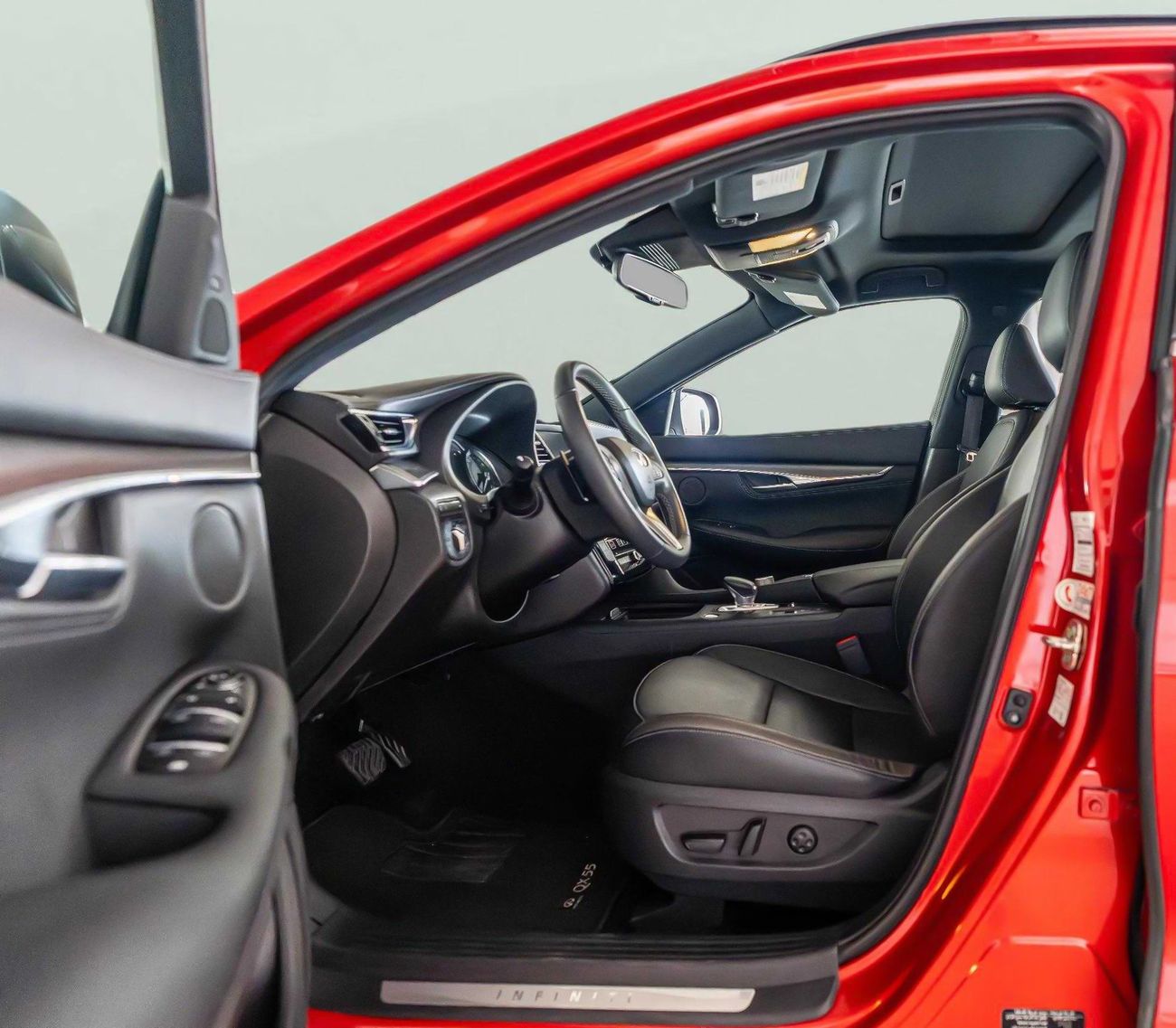 إنفينيتي QX55 LUXE 2.0