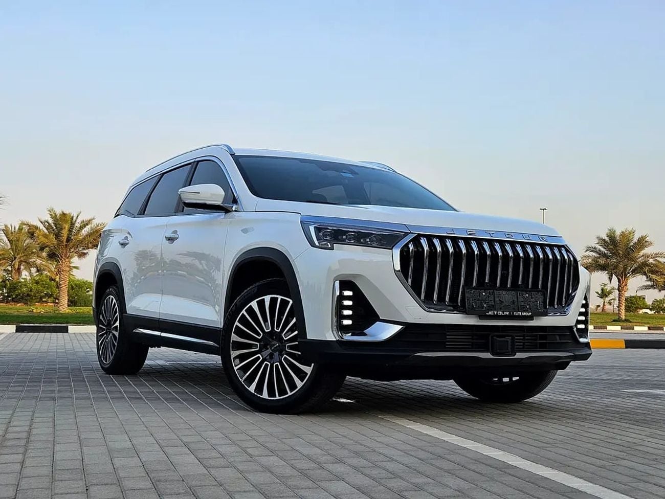 جيتور X90 بلس 2.0T Luxury | GCC Specs | Premium Condition 4 Cyliner Luxury SUV