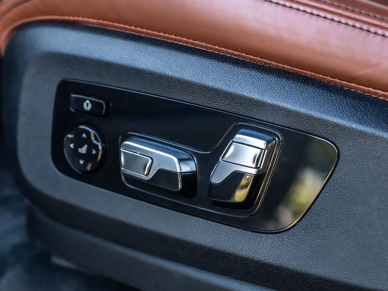 BMW X7 M60i XDRIVE