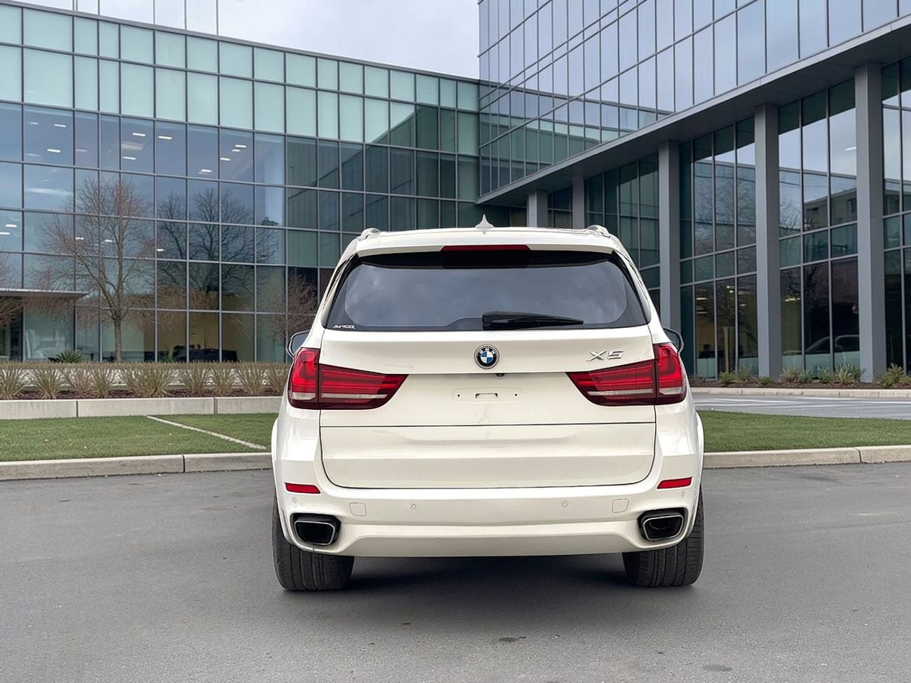 بي أم دبليو X5 1,400 PM | | Xdrive50i | M SPORT | FULL SERVICE HISTORY | 4.4L V8 | 0% DOWNPAYMENT