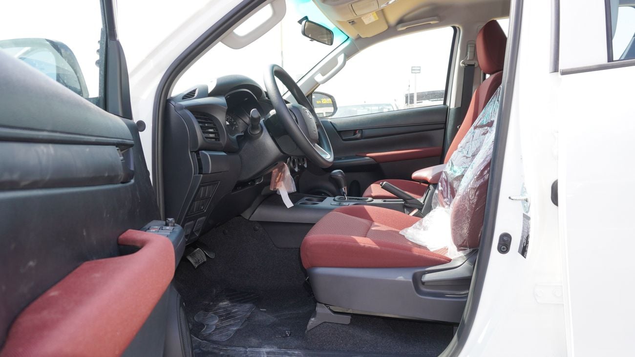 Toyota Hilux DLX 2.7 L