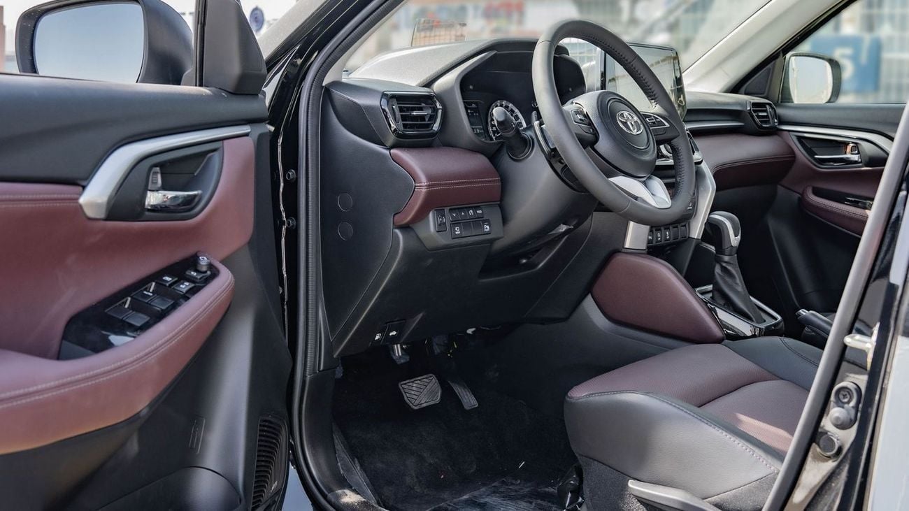 تويوتا أوربان كروزر 2025 Toyota Urban Cruiser GLX 1.5L AT Petrol