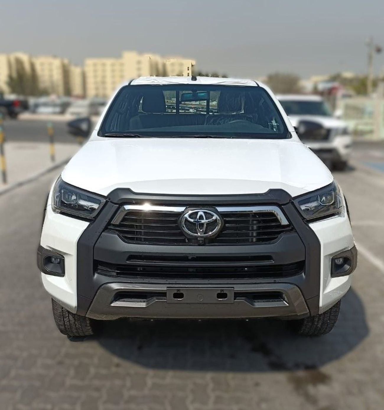 Toyota Hilux NEW TOYOTA HILUX 4.0 DC 4WD ADVENTURE A/T 2025 MODEL