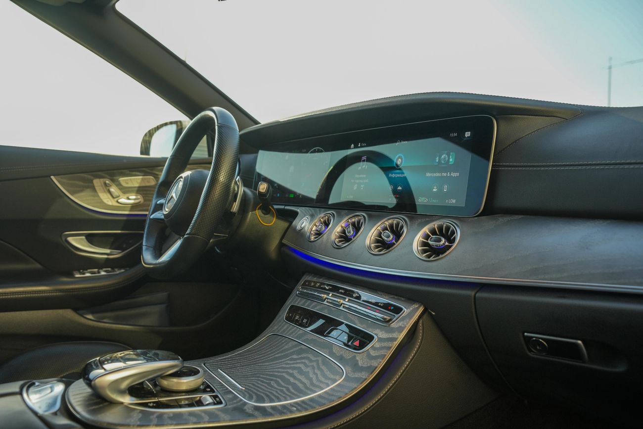 Mercedes-Benz E450 Coupe E450 4Matic